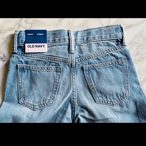 3/$45 ⭐️ OLD NAVY kids Loose Jeans - Picture 4 of 8
